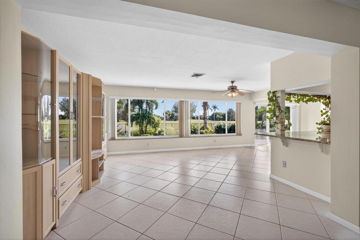 NORTH LAKE WORTH - Residential