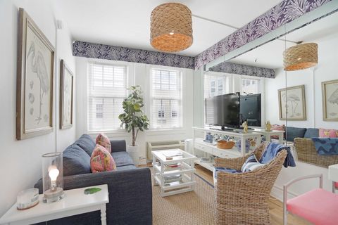 235 Sunrise Avenue 3225 Palm Beach FL 33480