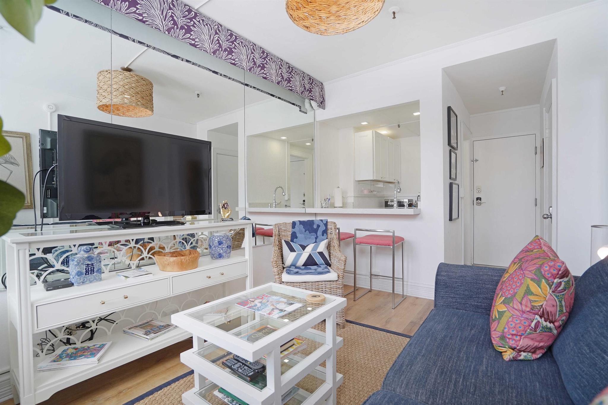 235 Sunrise Avenue 3225