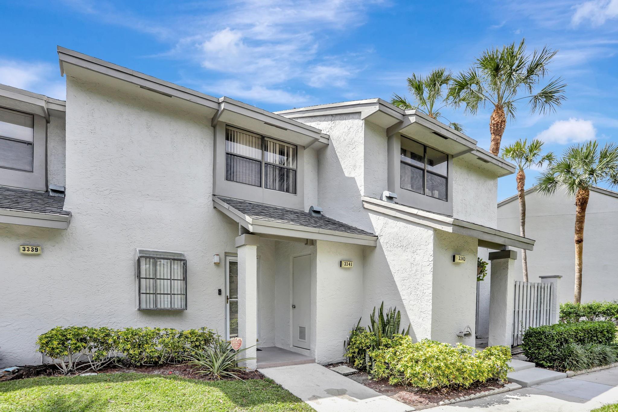 3341 Carambola Cir 2415