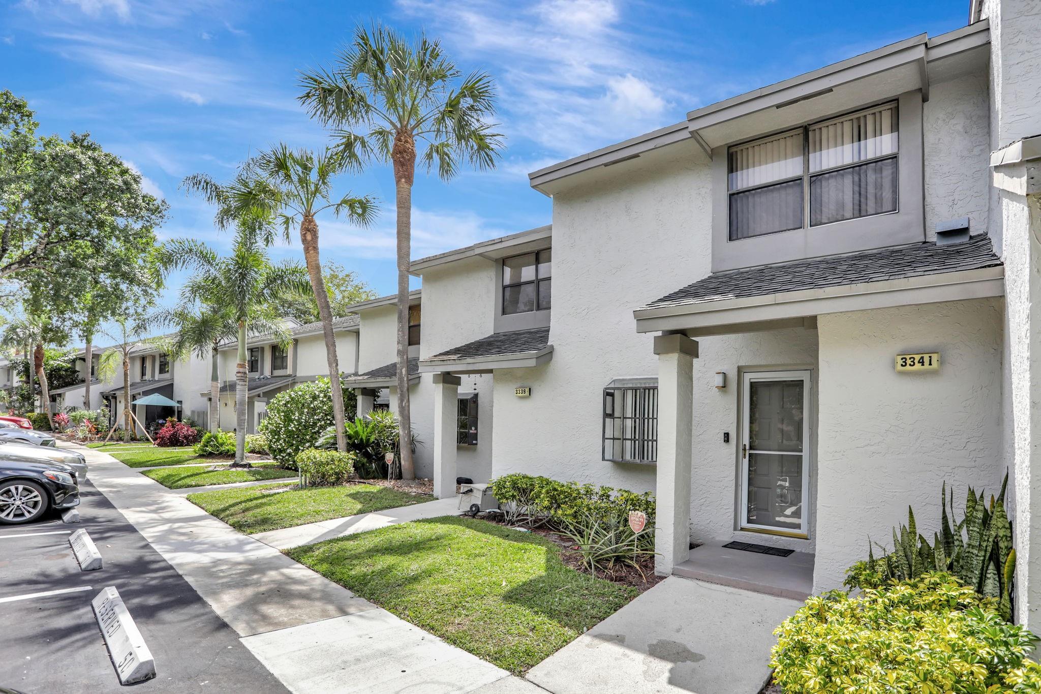 3341 Carambola Cir 2415