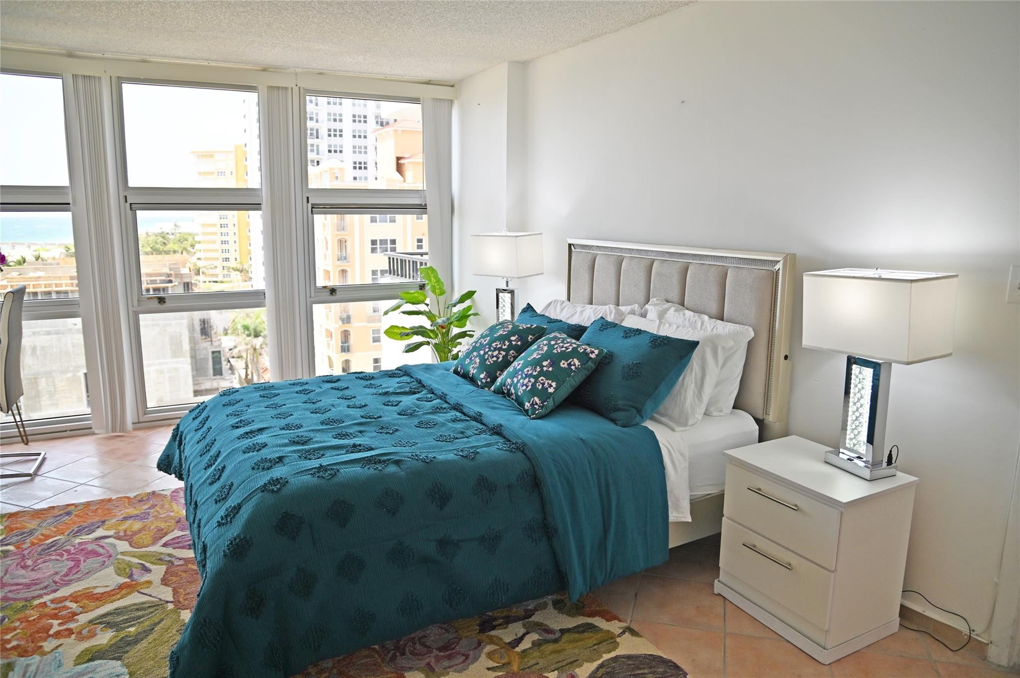 525 N OCEAN Boulevard 923
