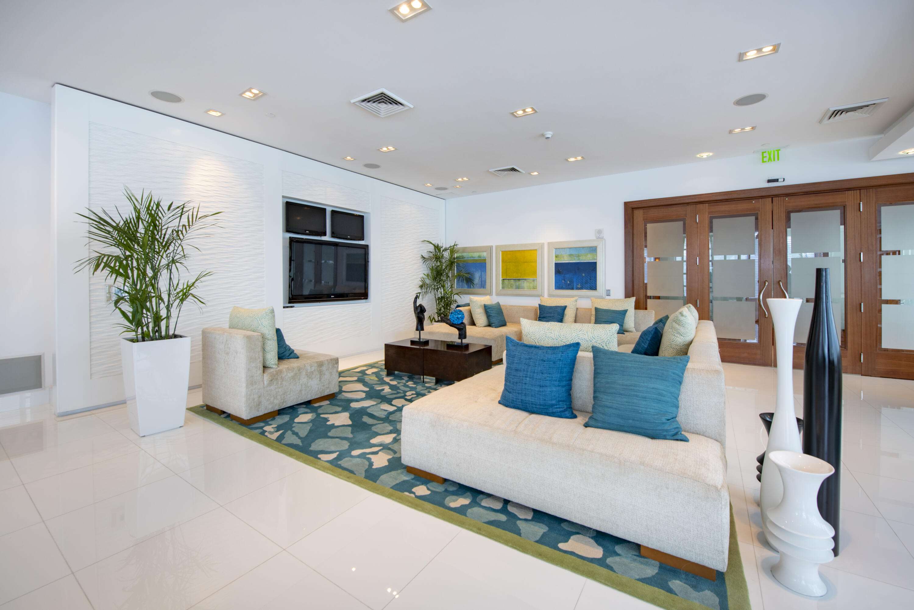 SAPPHIRE FORT LAUDERDALE CONDO - Residential