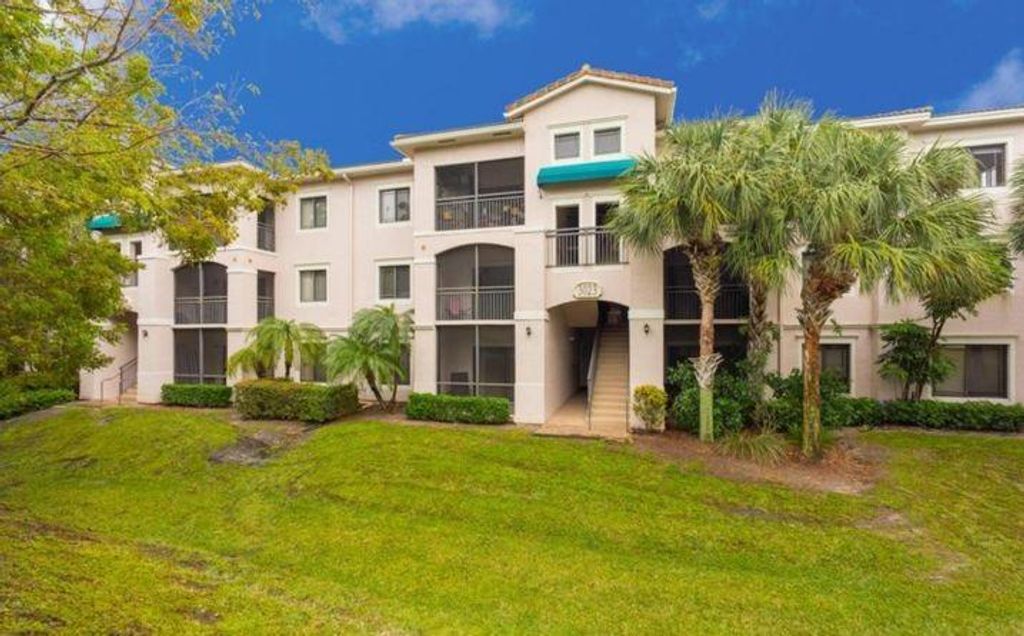 Photo of 3023 Alcazar Place #204, Palm Beach Gardens, FL 33410 (MLS # R10898773)