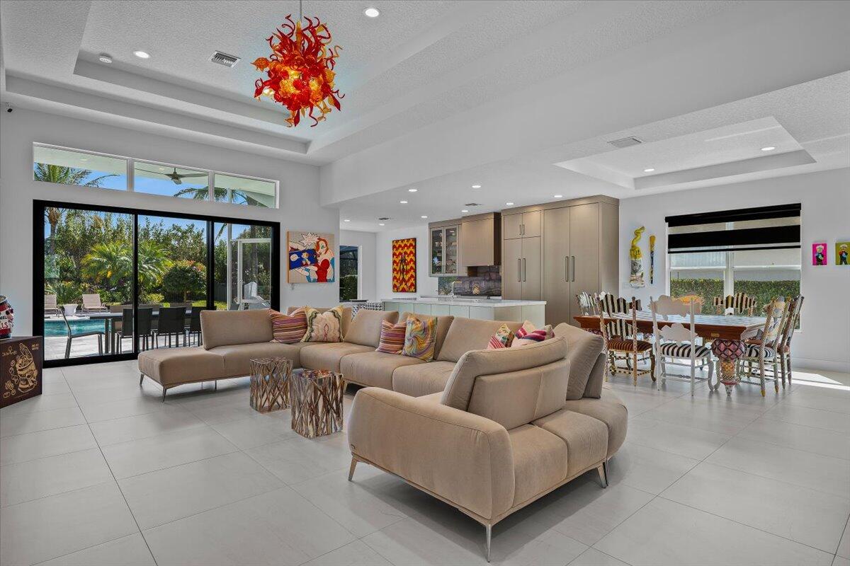 JUPITER COUNTRY CLUB - Residential