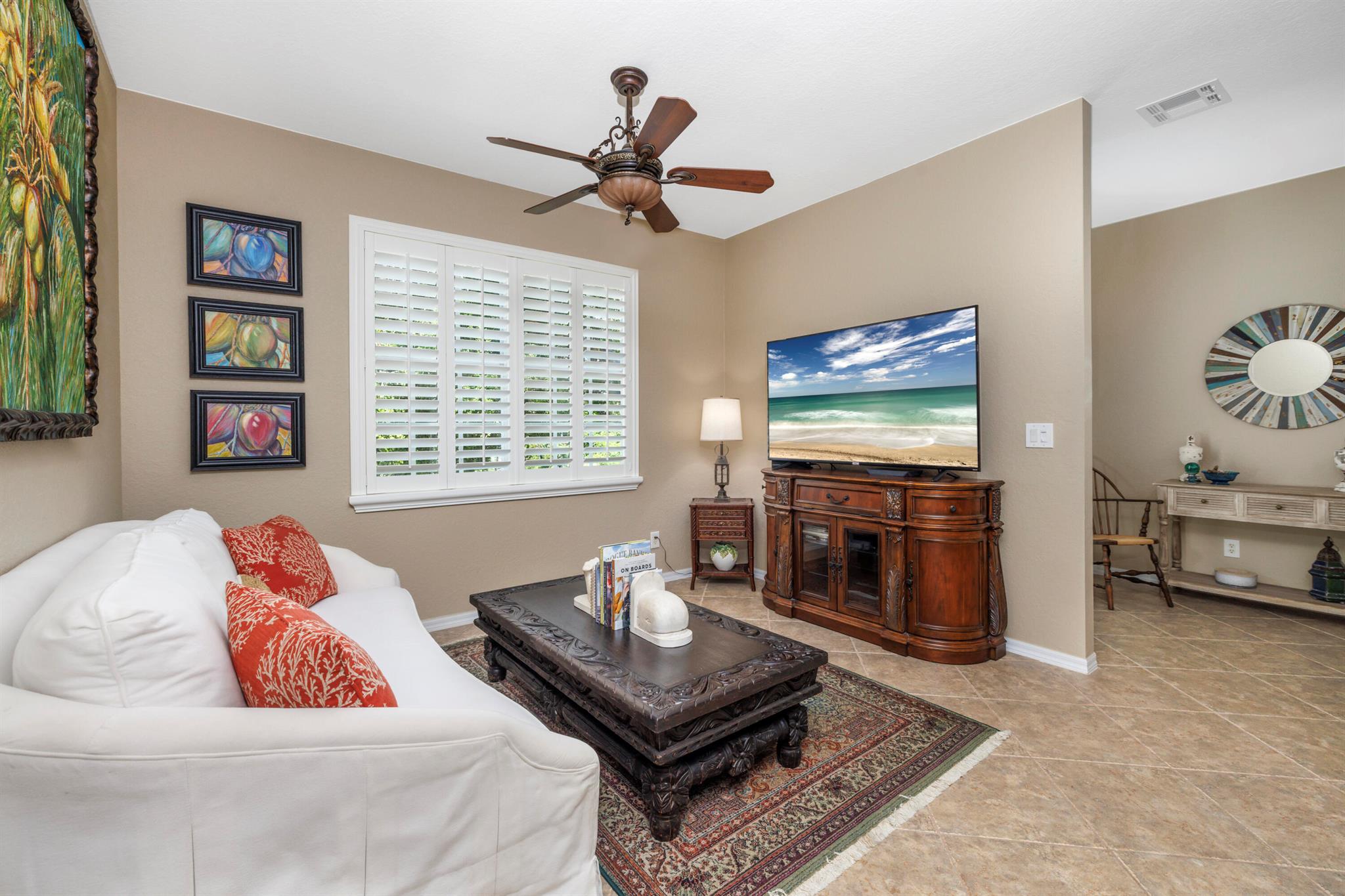 LEXINGTON LAKES - Residential
