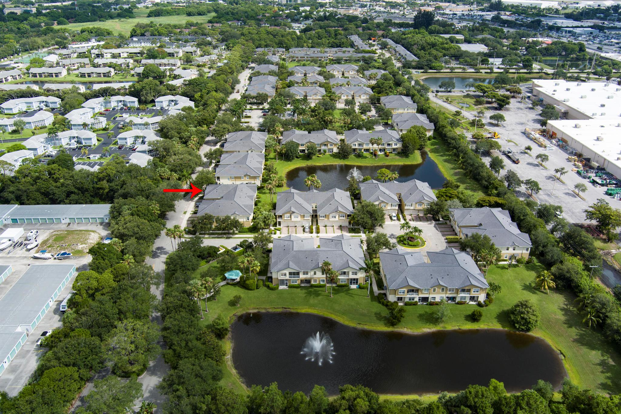 LEXINGTON LAKES - Residential