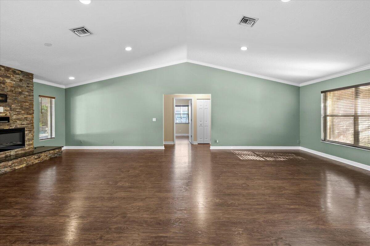 PINE RIDGE - Residential Lease