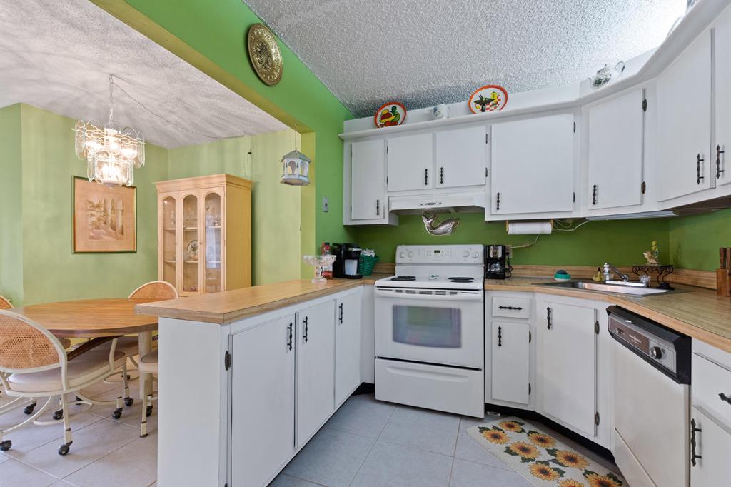 PINE RIDGE IV CONDO - Residential