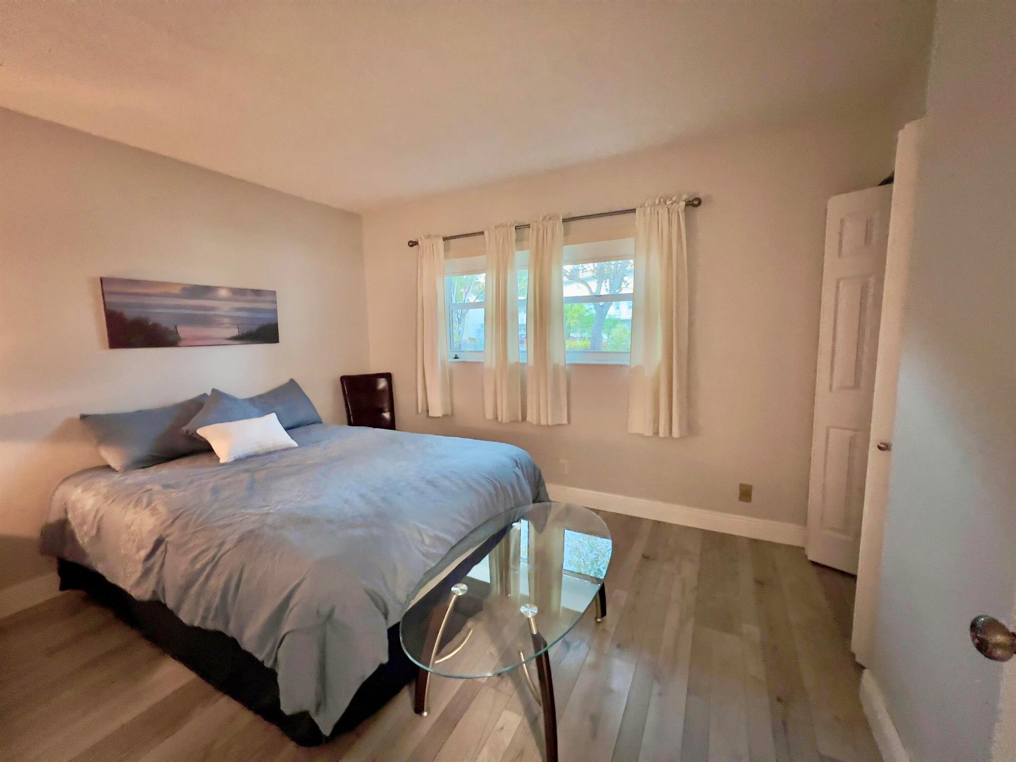 QUINCE GARDENS CONDO - Residential