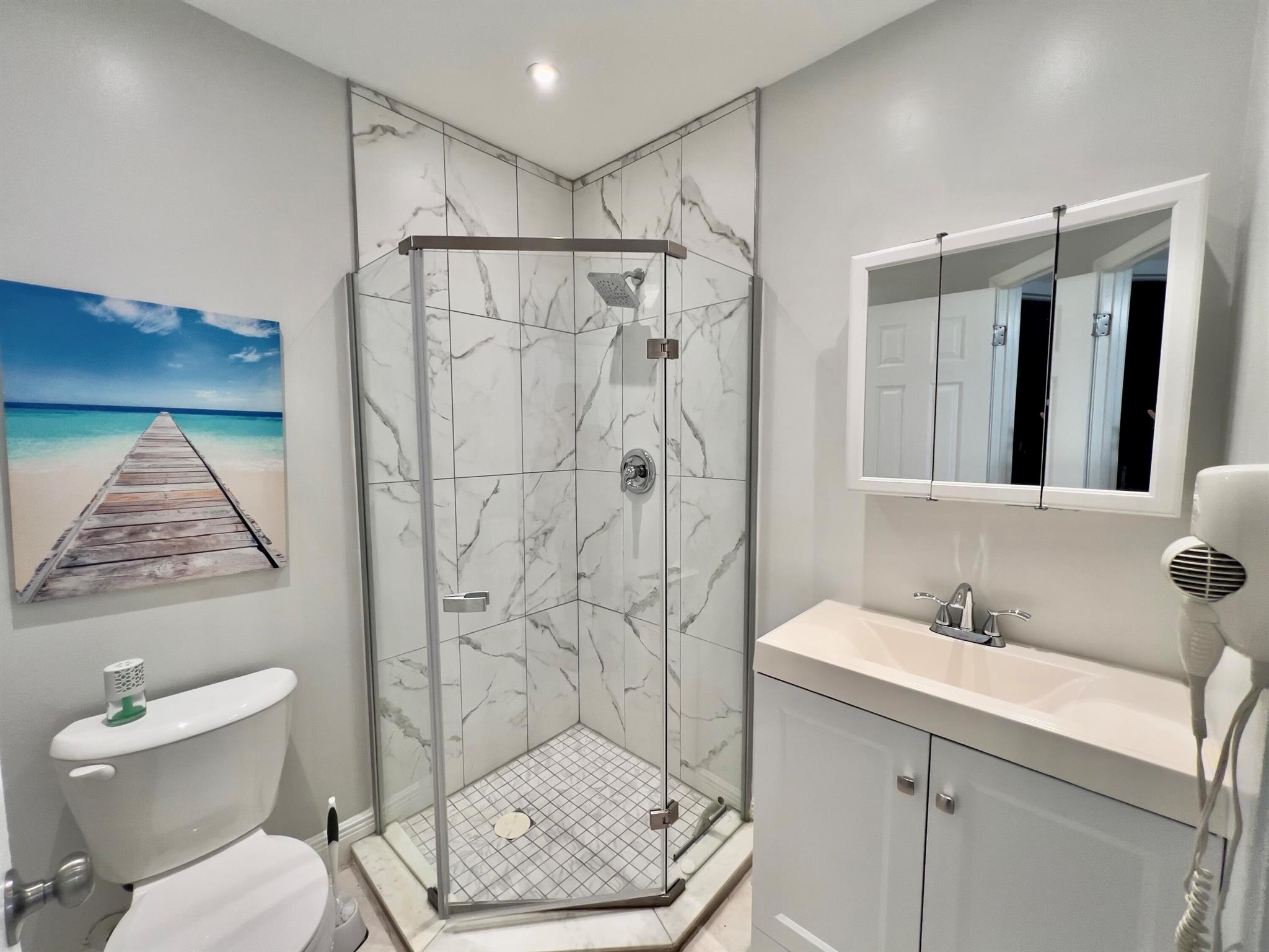 QUINCE GARDENS CONDO - Residential