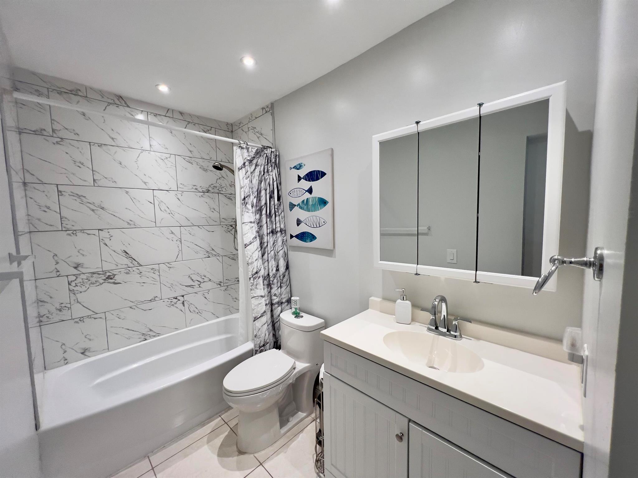 QUINCE GARDENS CONDO - Residential