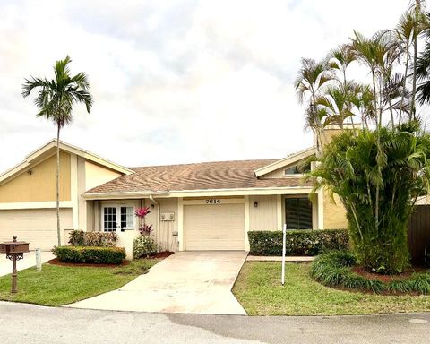 7614 Sierra Terrace W Boca Raton FL 33433
