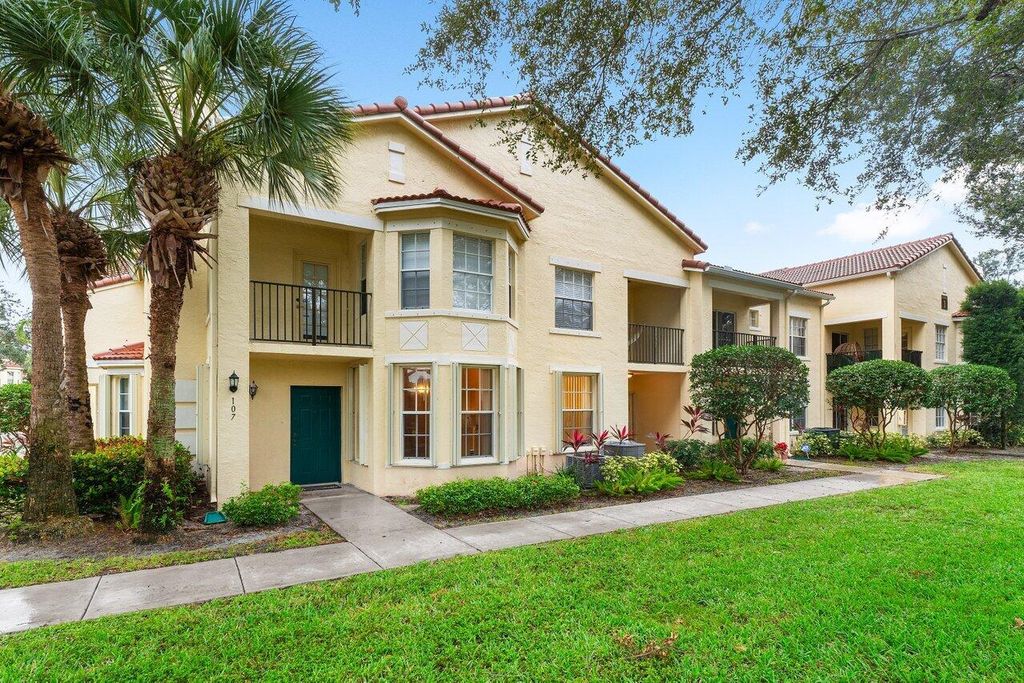 Photo of 107 Belmont Place, Boynton Beach, FL 33436 (MLS # R10943308)
