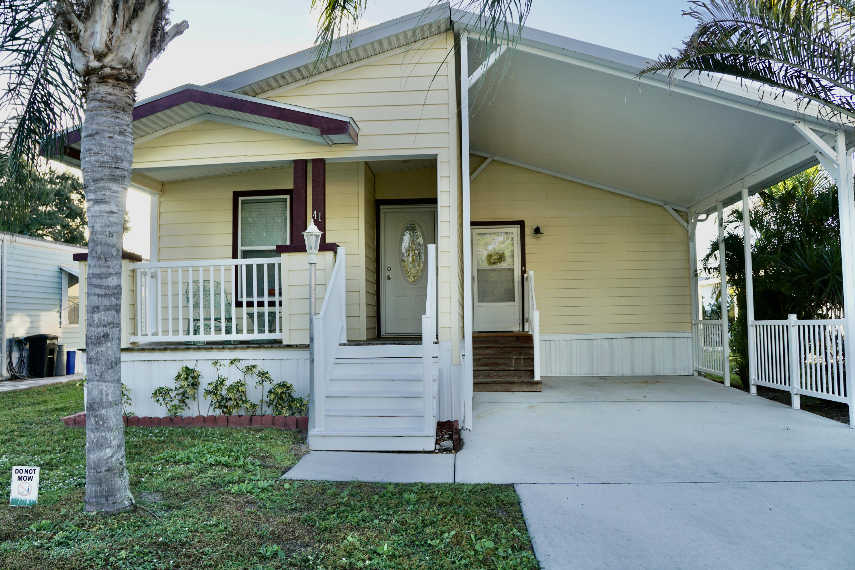 Spanish Lakes Golf - Residential