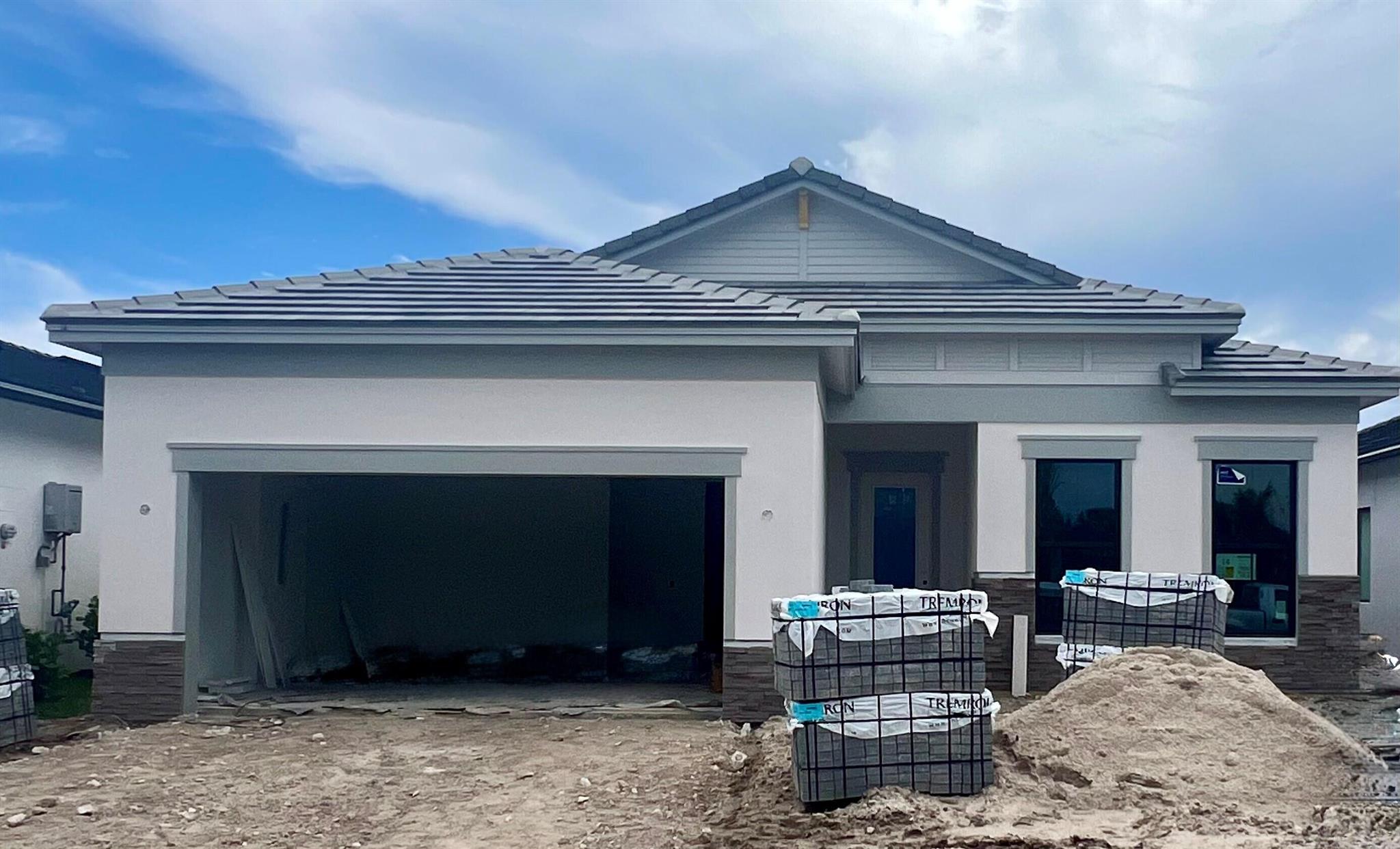 9163 Cape Honey Bee Lane Mystique 14
