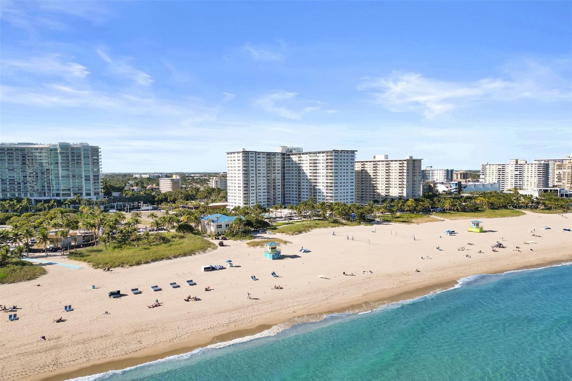 Sea Monarch - Residential