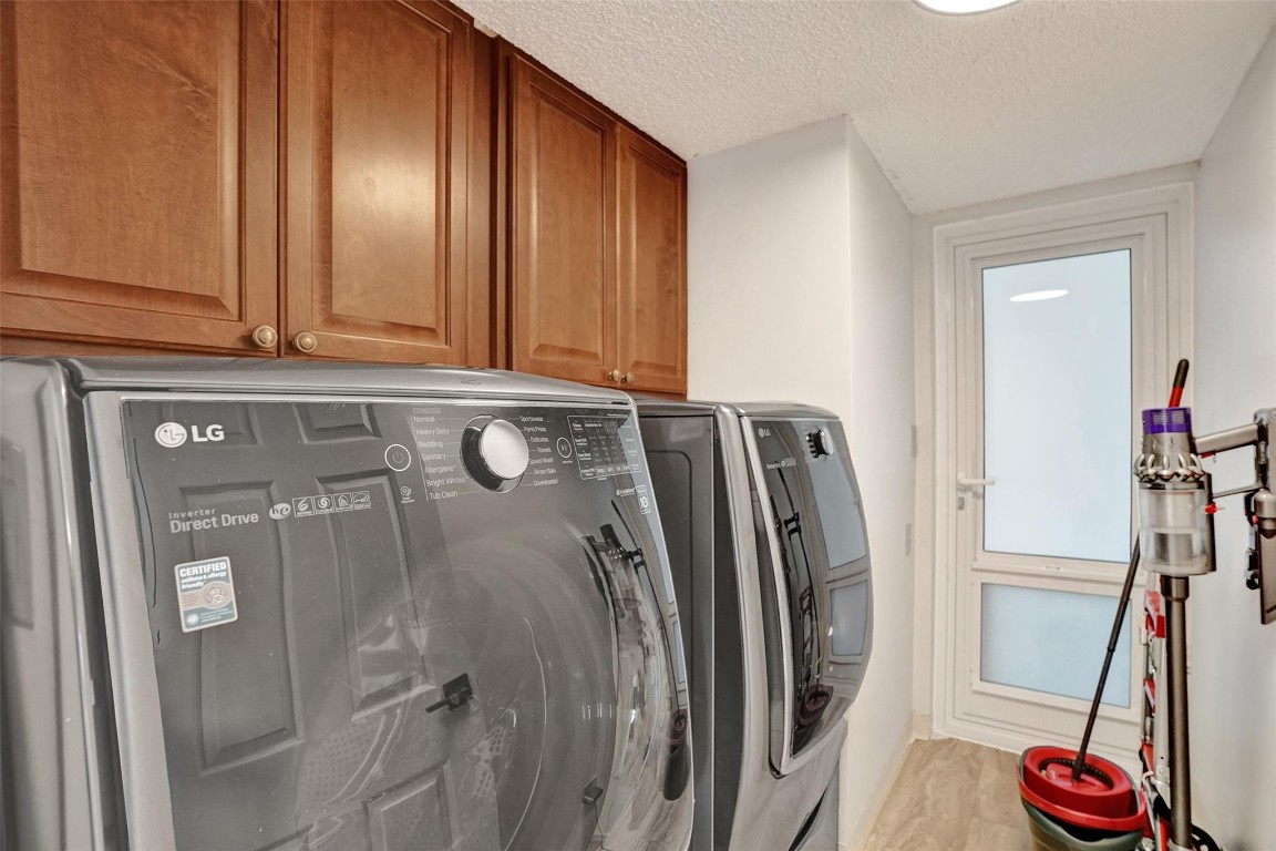 Sea Monarch - Residential