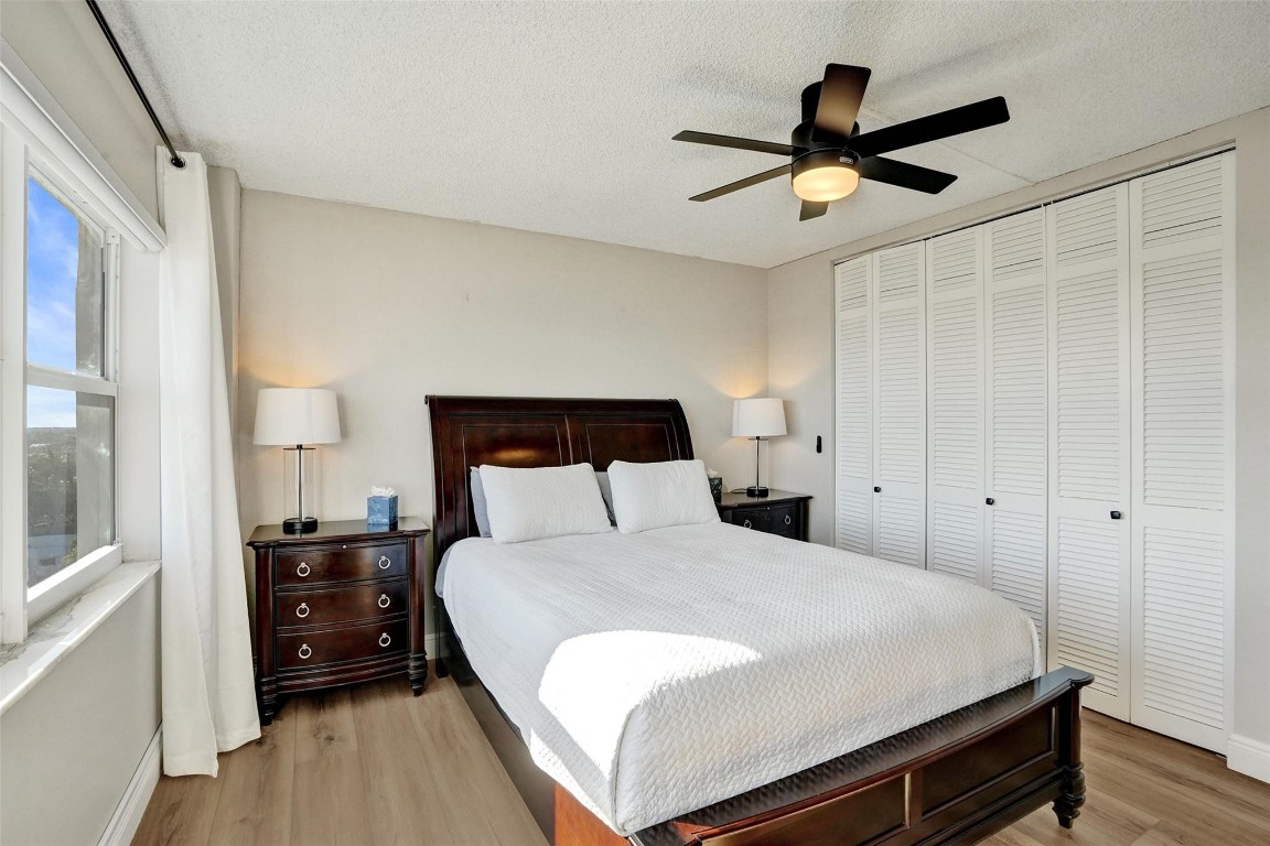 Sea Monarch - Residential