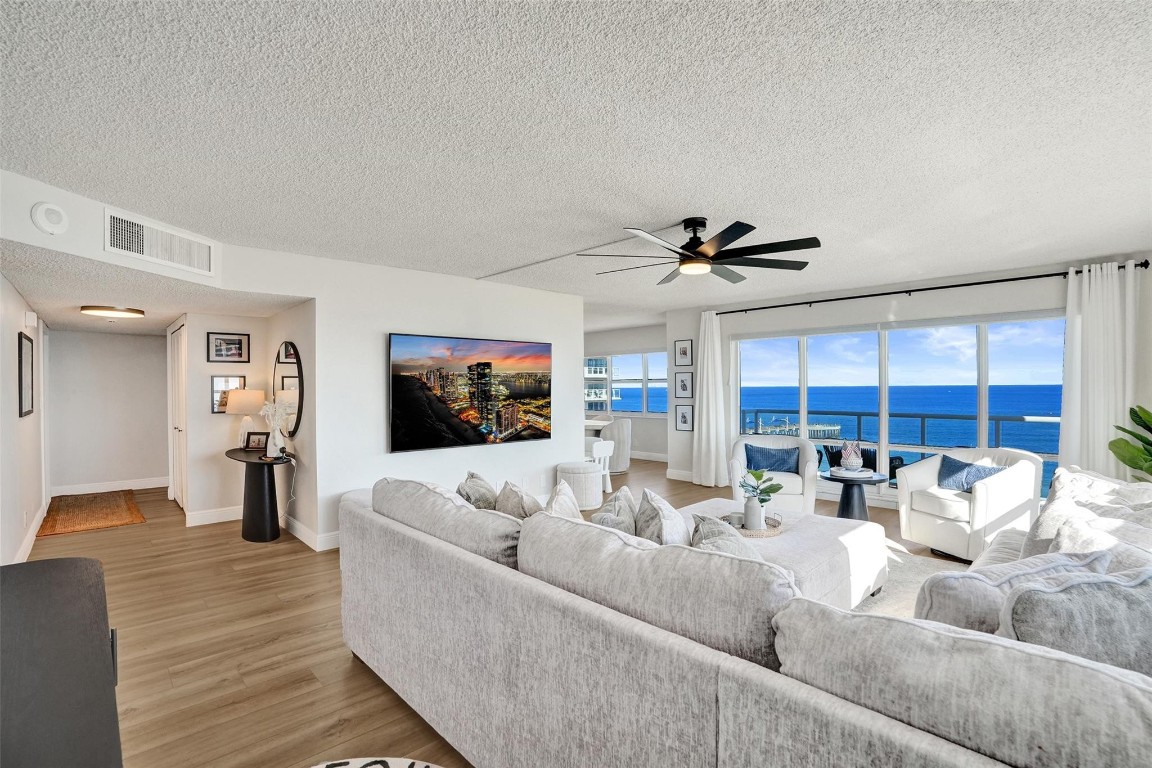 Sea Monarch - Residential