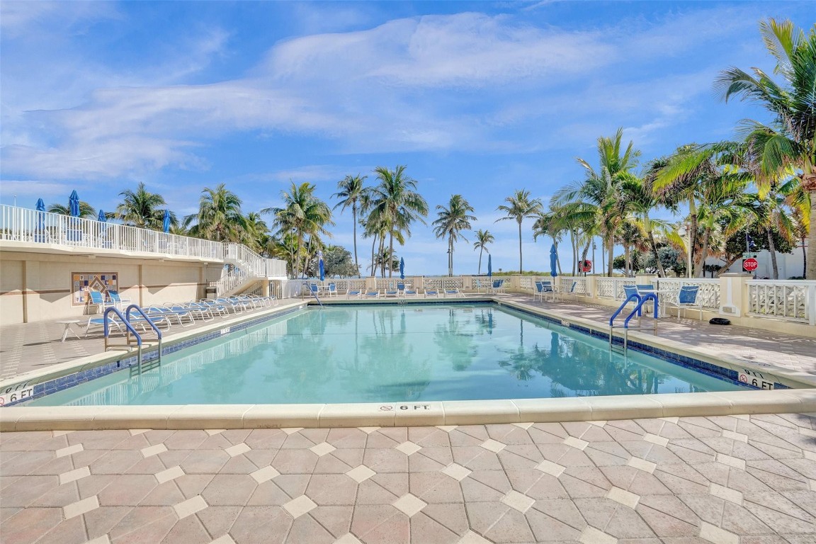 Sea Monarch - Residential