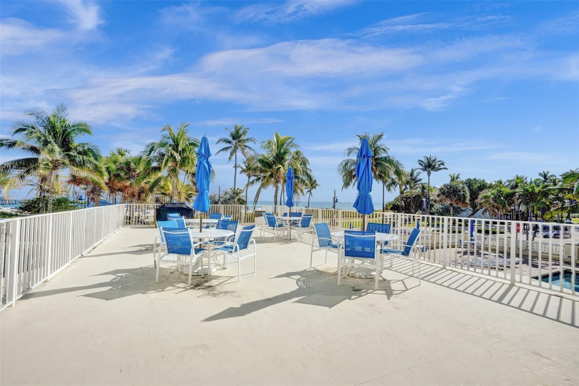 Sea Monarch - Residential