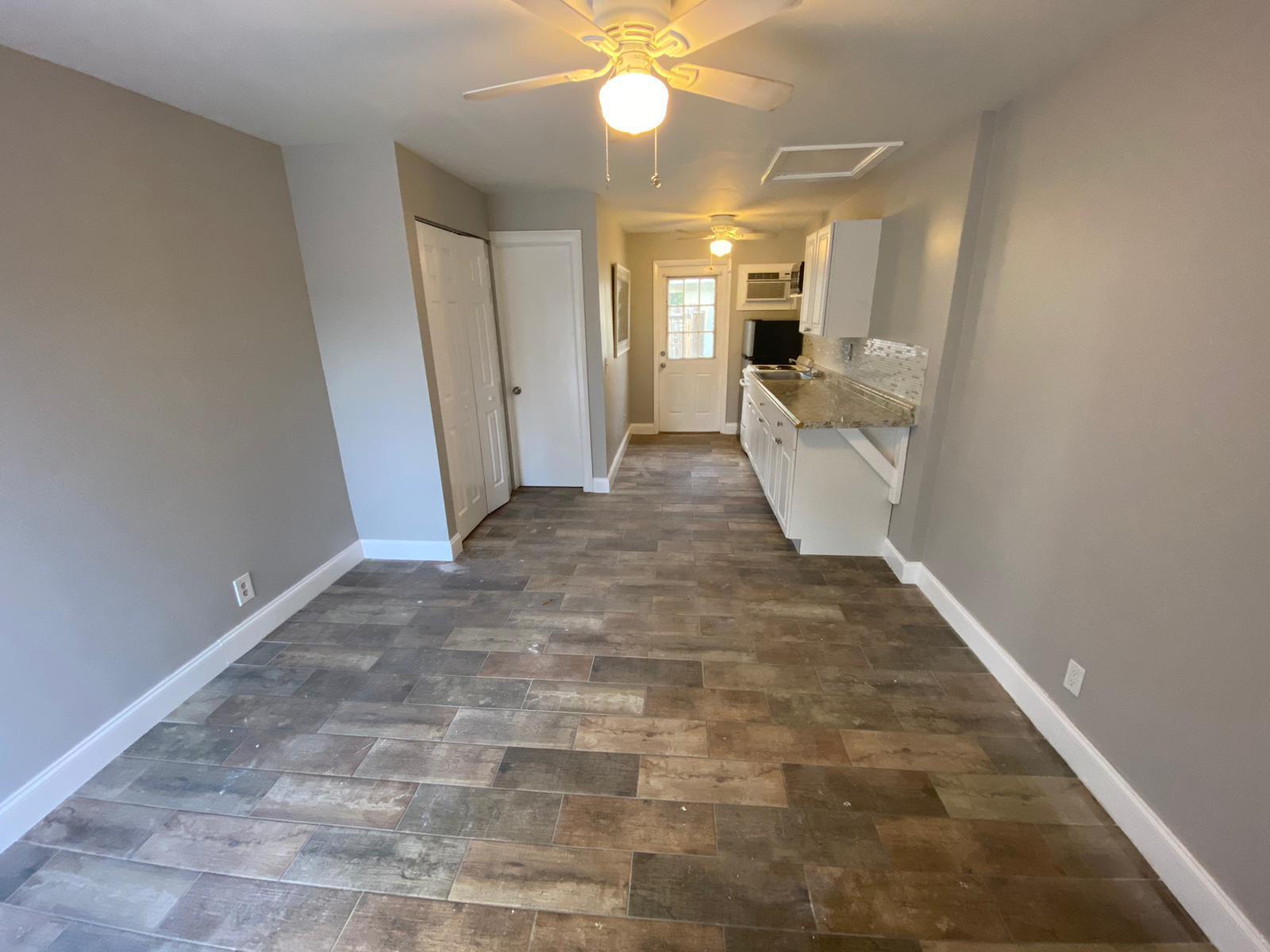 SEACREST ESTATES - Residential Lease