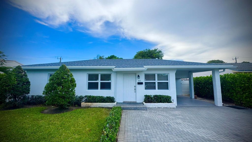Photo of 942 Macy Street, West Palm Beach, FL 33405 (MLS # R11105908)