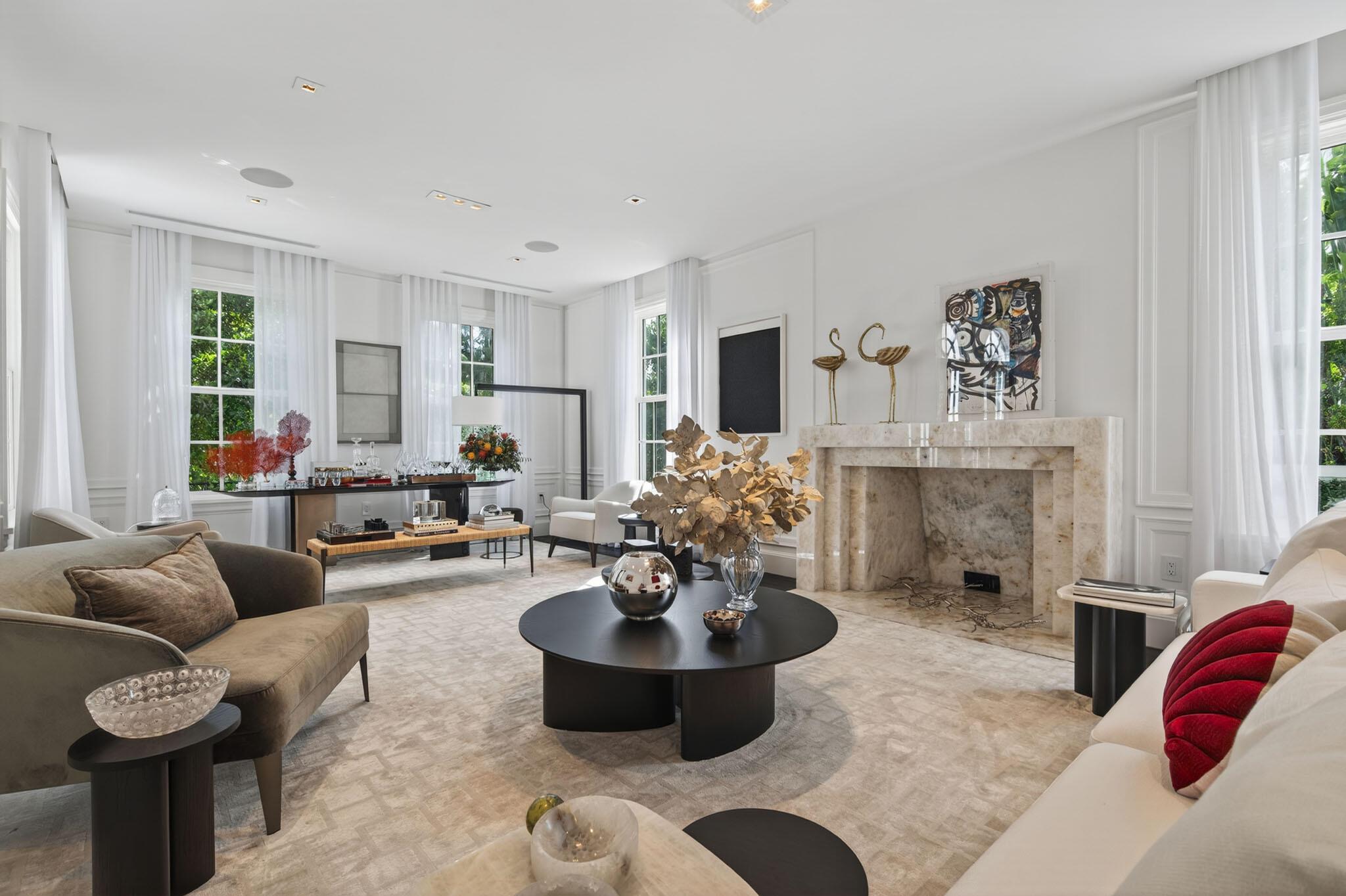 PRIMAVERA ESTATES (MIDDLE - Residential Lease