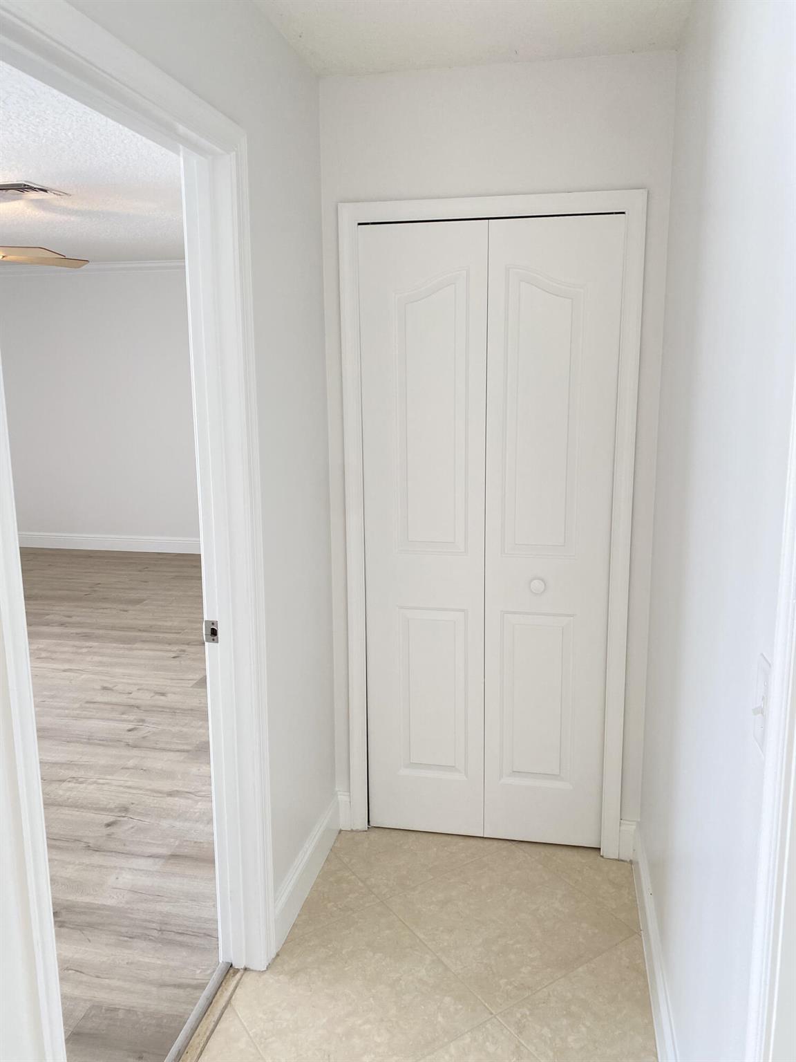 CYPRESS CREEK COUNTRY CLUB SW QUAD - Residential Lease