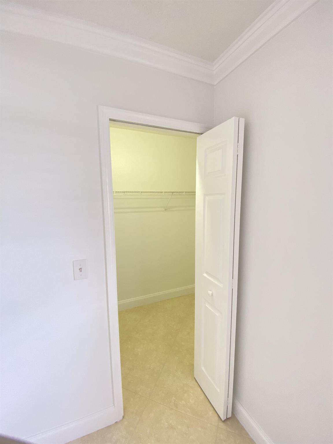 CYPRESS CREEK COUNTRY CLUB SW QUAD - Residential Lease