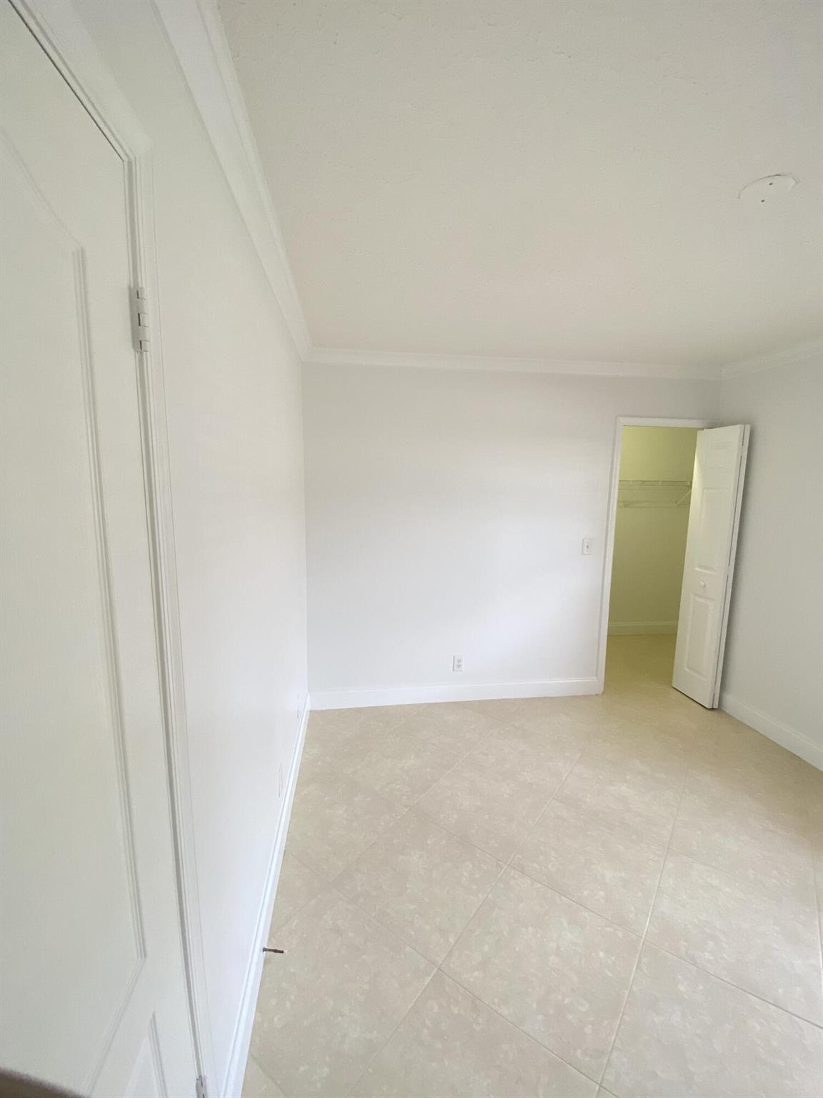 CYPRESS CREEK COUNTRY CLUB SW QUAD - Residential Lease