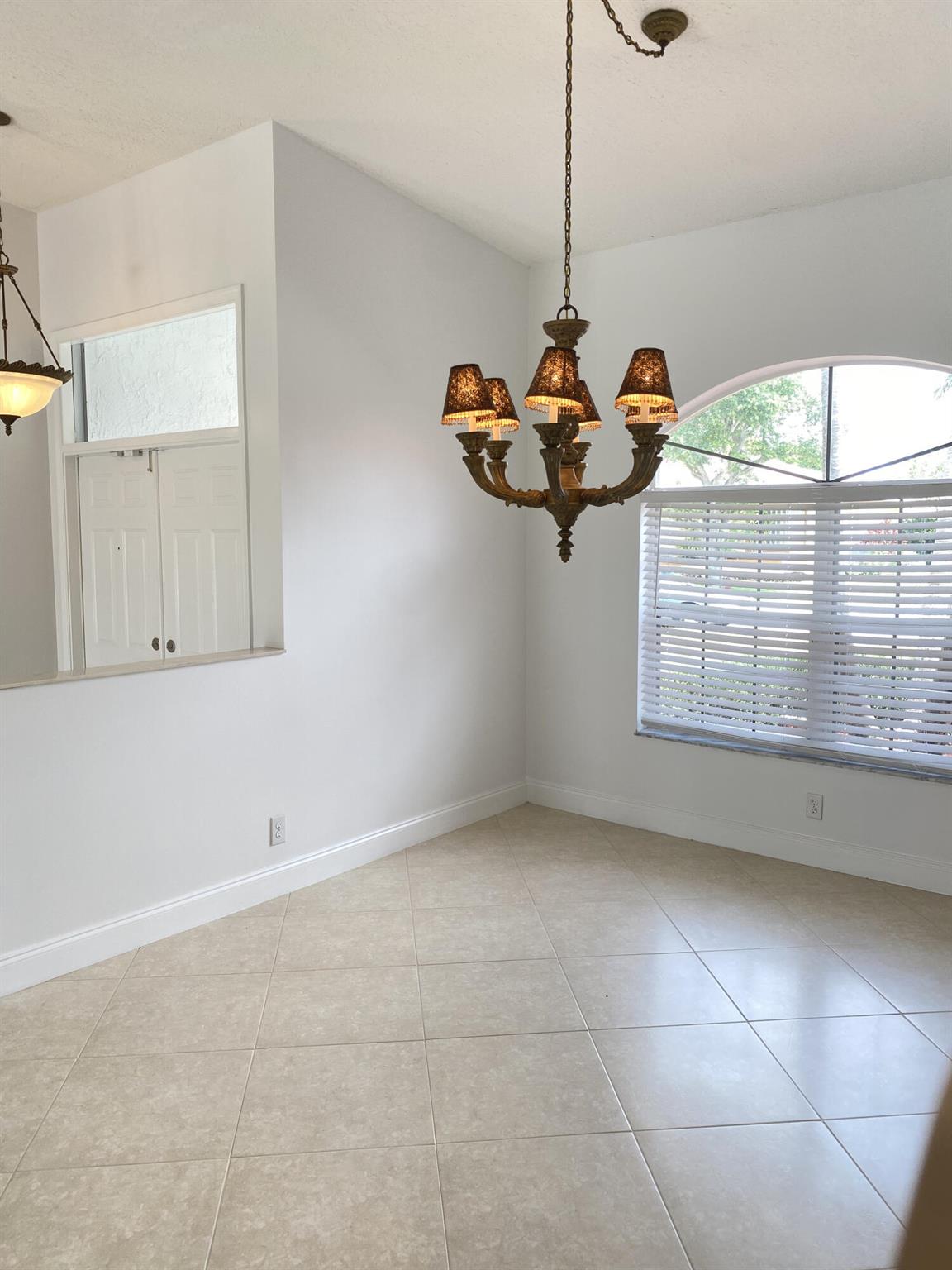 CYPRESS CREEK COUNTRY CLUB SW QUAD - Residential Lease