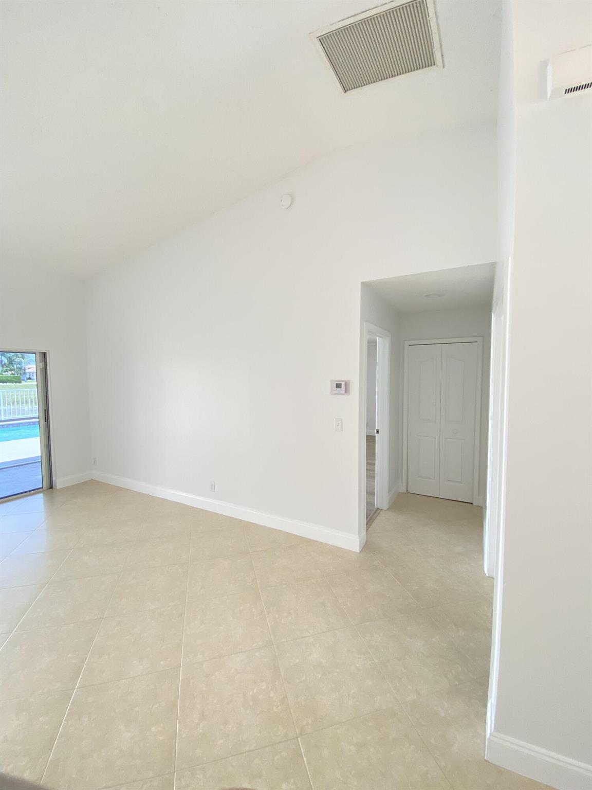 CYPRESS CREEK COUNTRY CLUB SW QUAD - Residential Lease