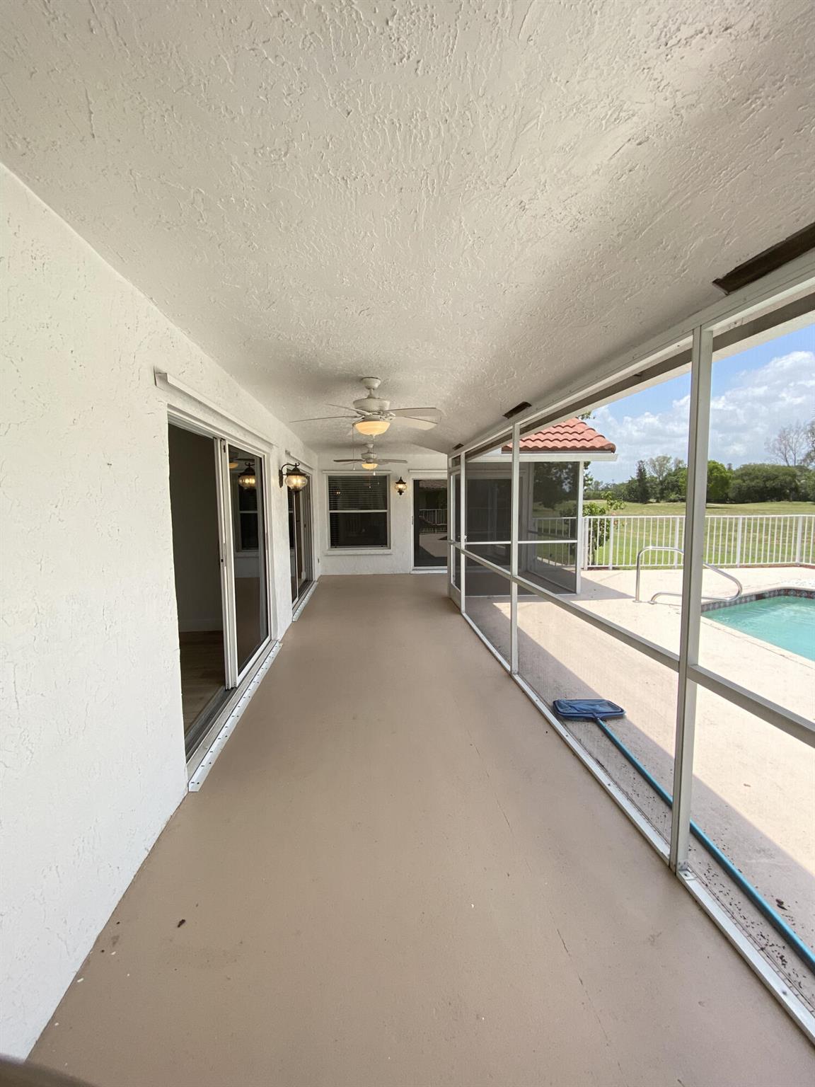 CYPRESS CREEK COUNTRY CLUB SW QUAD - Residential Lease