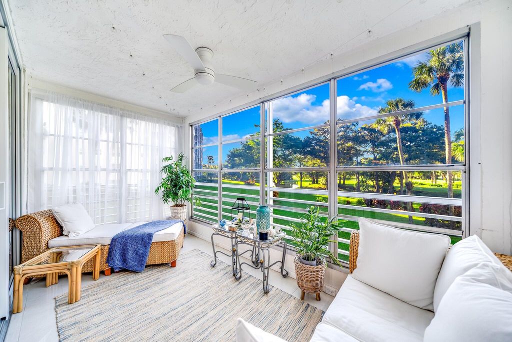 Photo of 625 Oaks Drive #207, Pompano Beach, FL 33069 (MLS # R10963931)