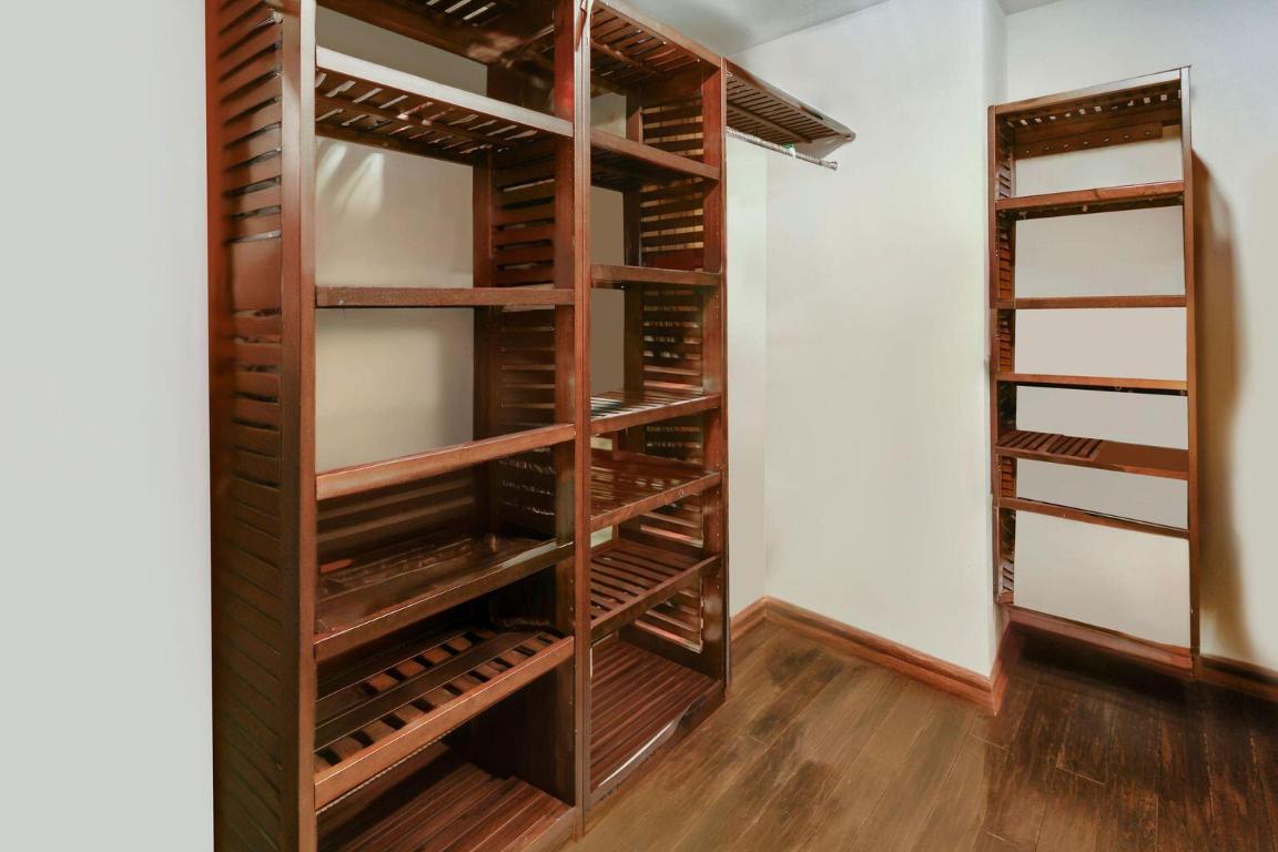 Villagio Del Mar - Residential