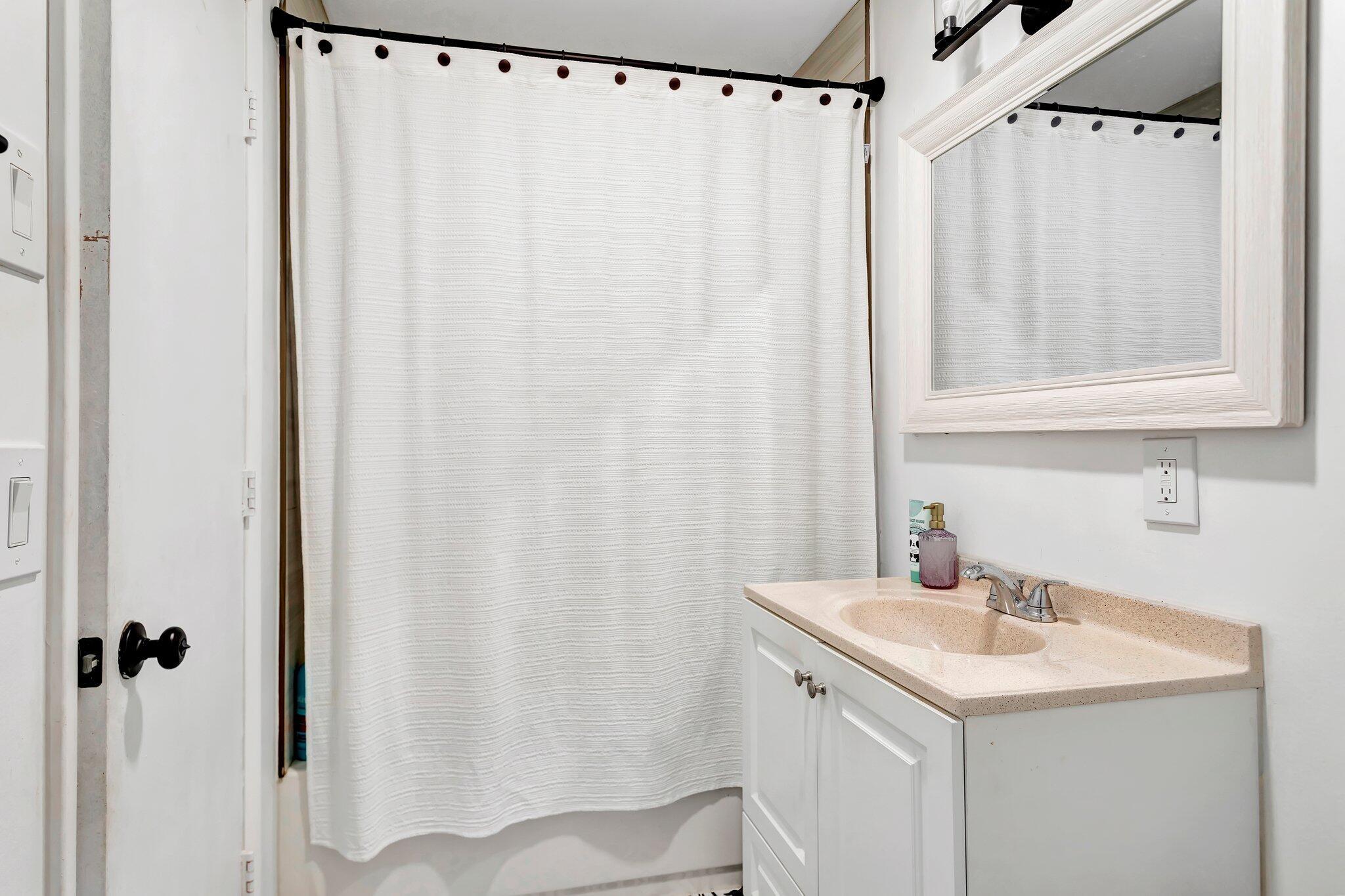 ORIOLE-MARGATE SEC 4 - Residential