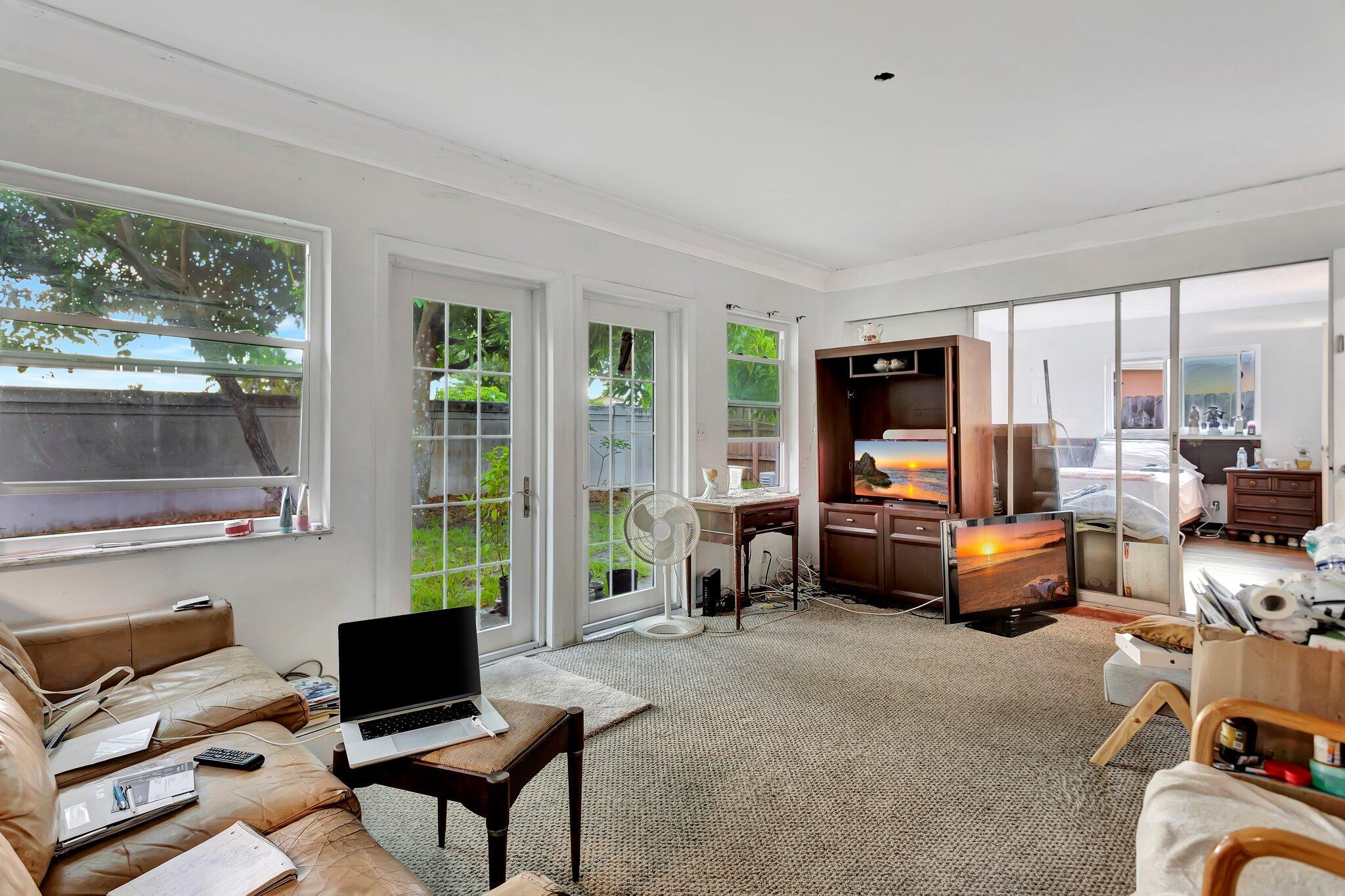 ORIOLE-MARGATE SEC 4 - Residential