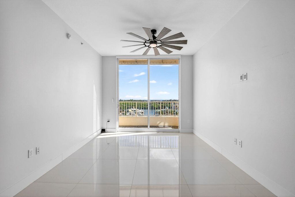 Photo of 100 NE 6th Street #Ph4, Boynton Beach, FL 33435 (MLS # B26034639)