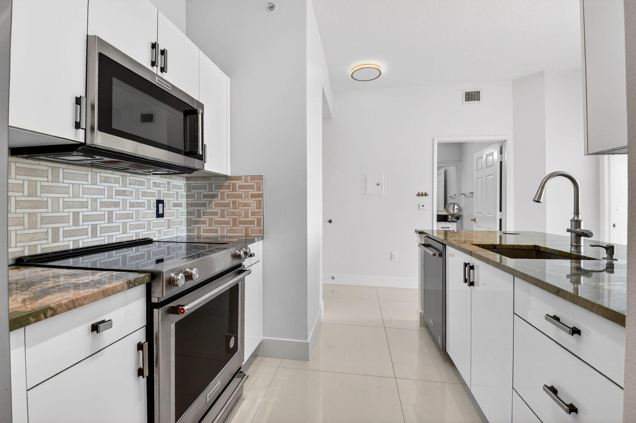 MARINA VILLAGE AT BOYNTON BEACH CONDO - Residential