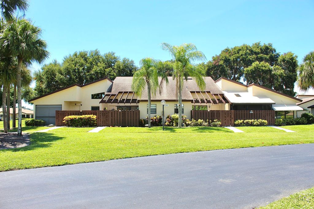 Photo of 5130 Nesting Way #C, Delray Beach, FL 33484 (MLS # R11116813)