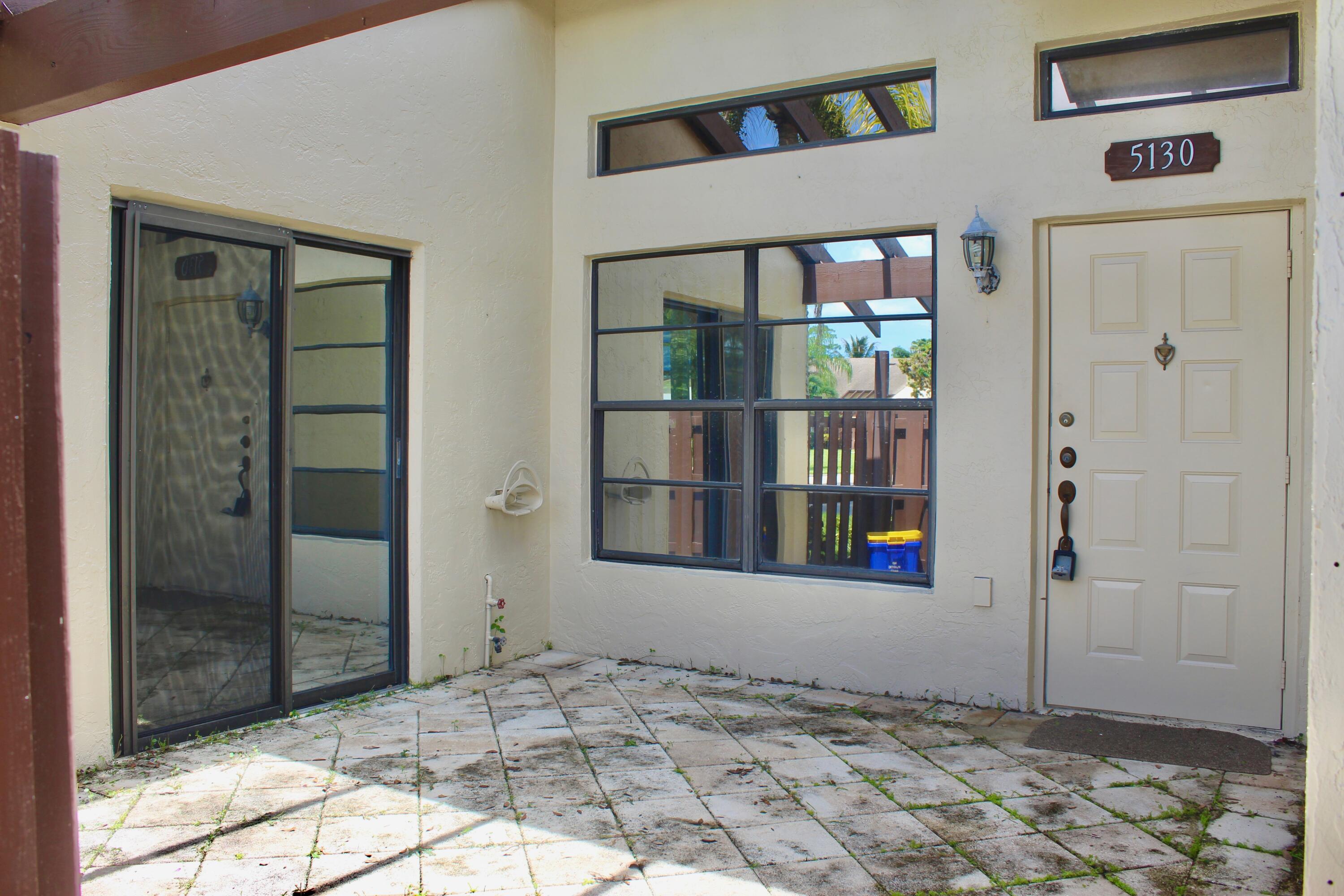 HIGH POINT OF DELRAY WEST CONDO SEC 3 - Residential