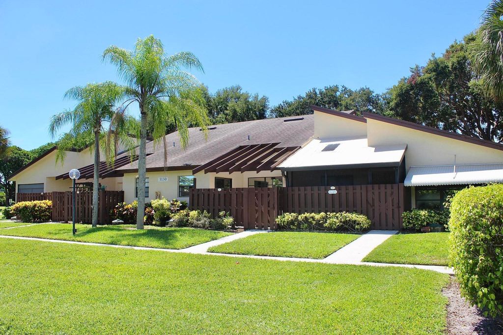 Photo of 5130 Nesting Way #C, Delray Beach, FL 33484 (MLS # R11116813)