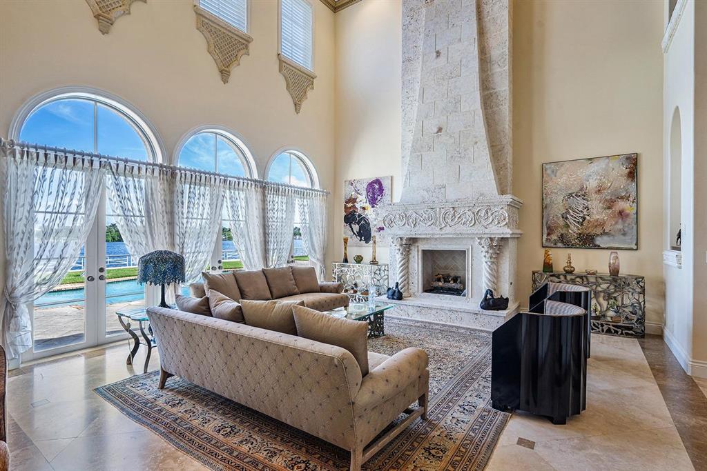 POINT MANALAPAN 11 - Residential