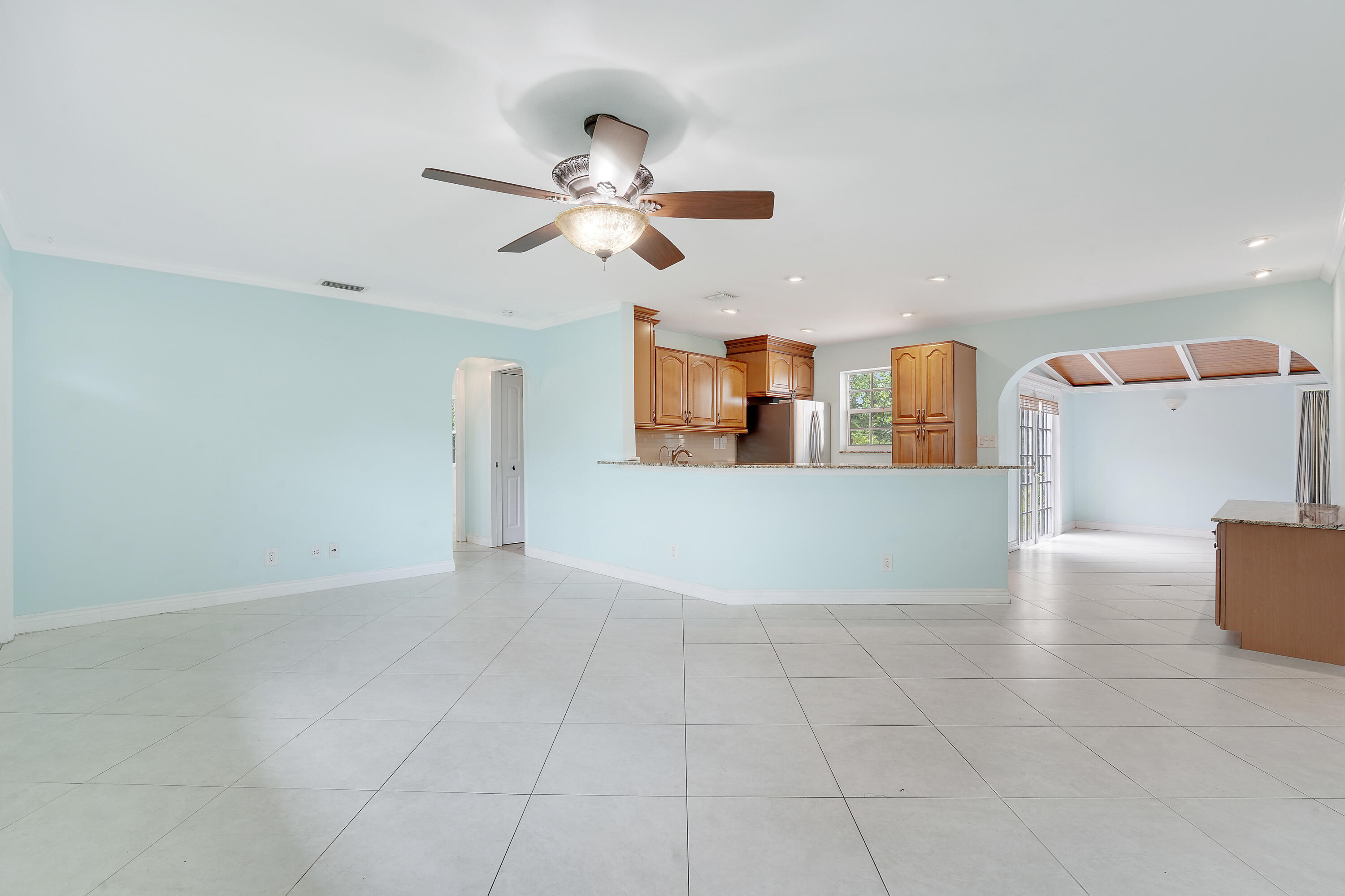 744 W Ilex Drive