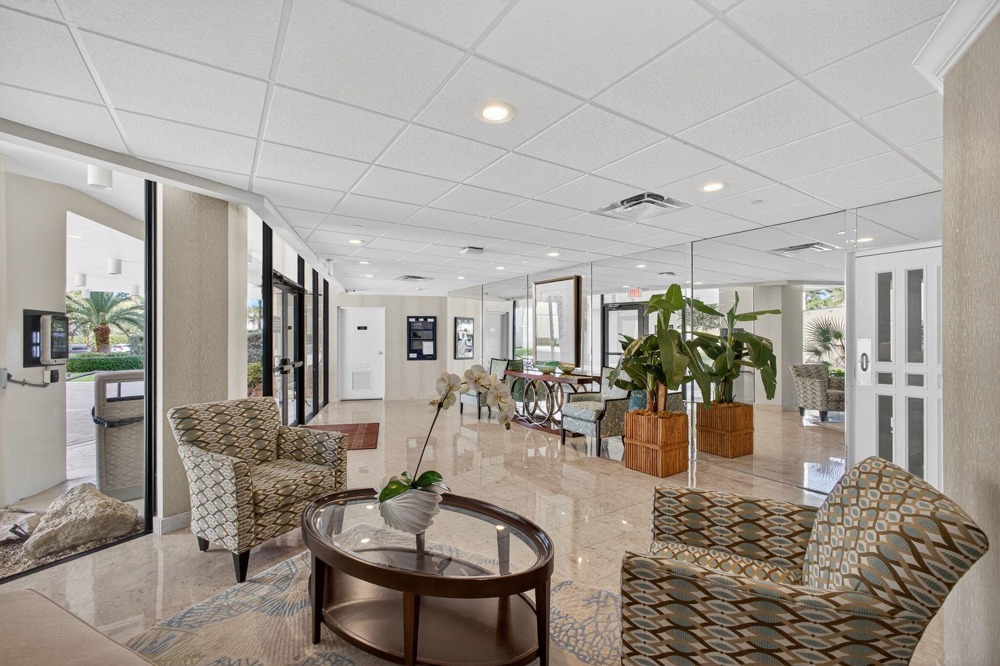 PHOENIX TOWERS CONDO - Residential Lease