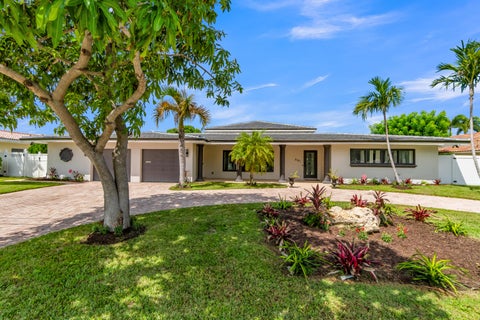 Tiny photo for 2121 NE 29TH Street, Lighthouse Point, FL 33064 (MLS # B26070367)