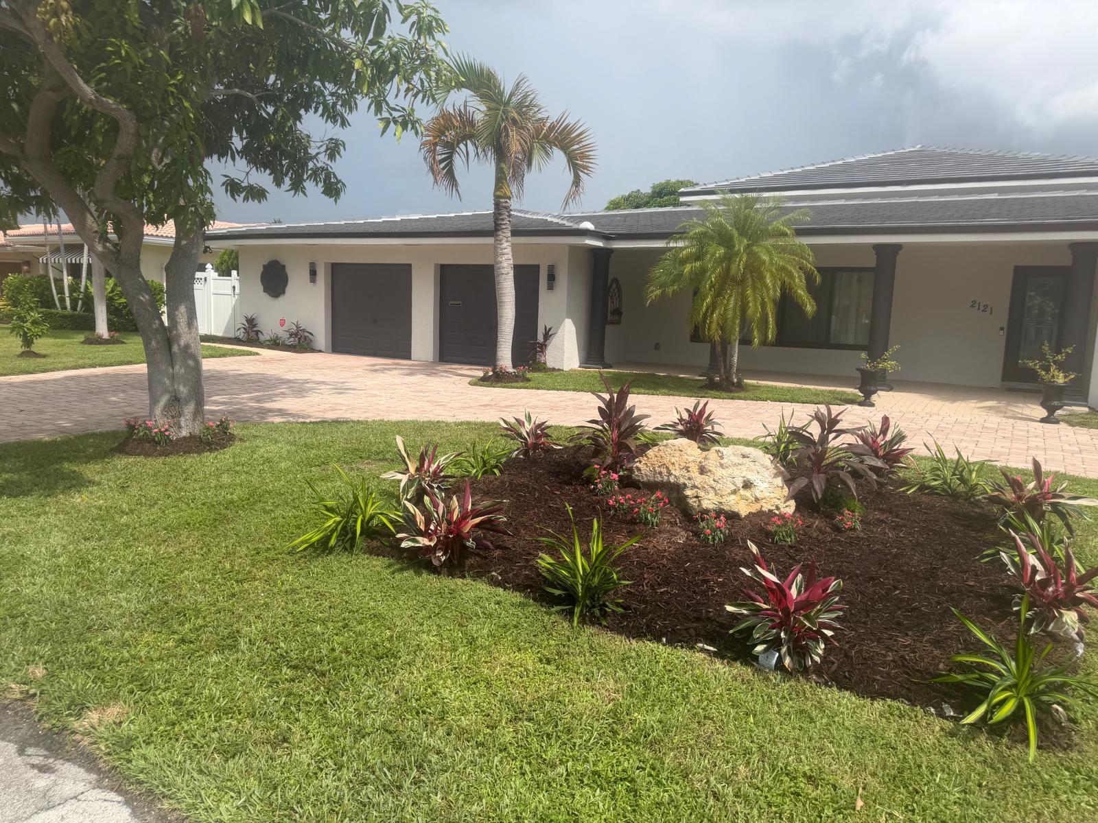 2121 NE 29TH Street