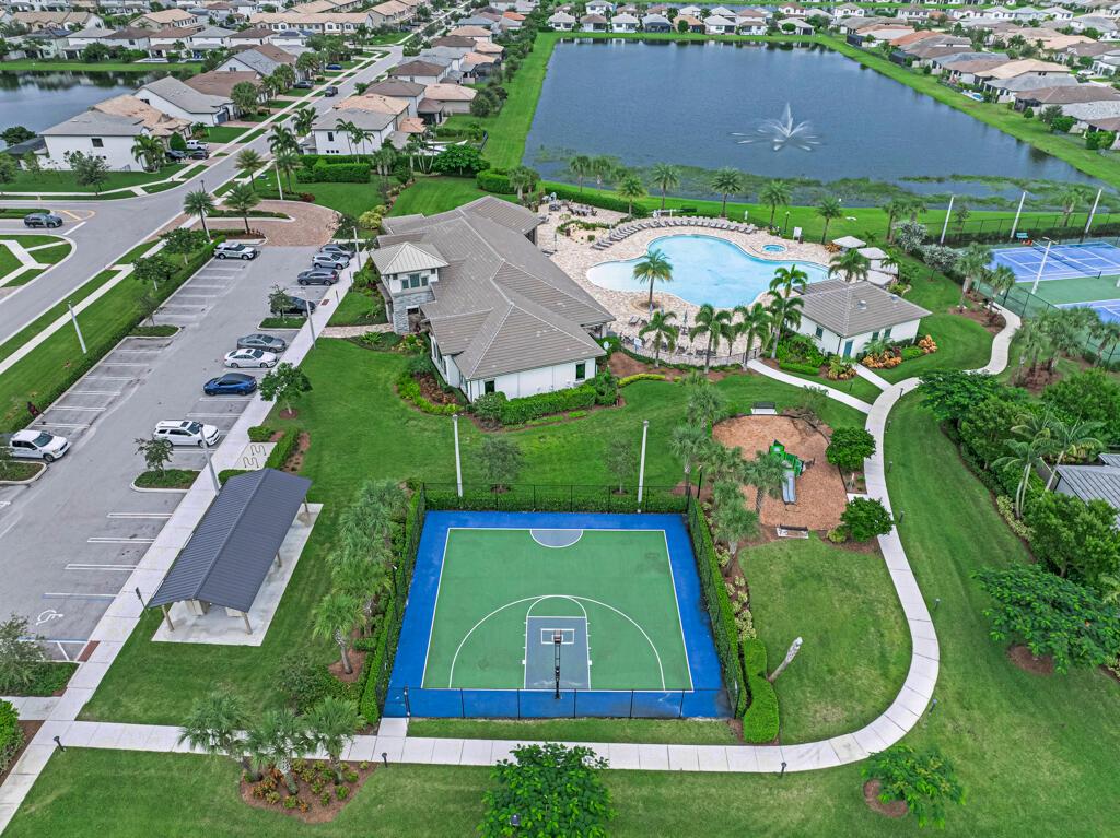 FIELDS AT GULFSTREAM POLO - Residential